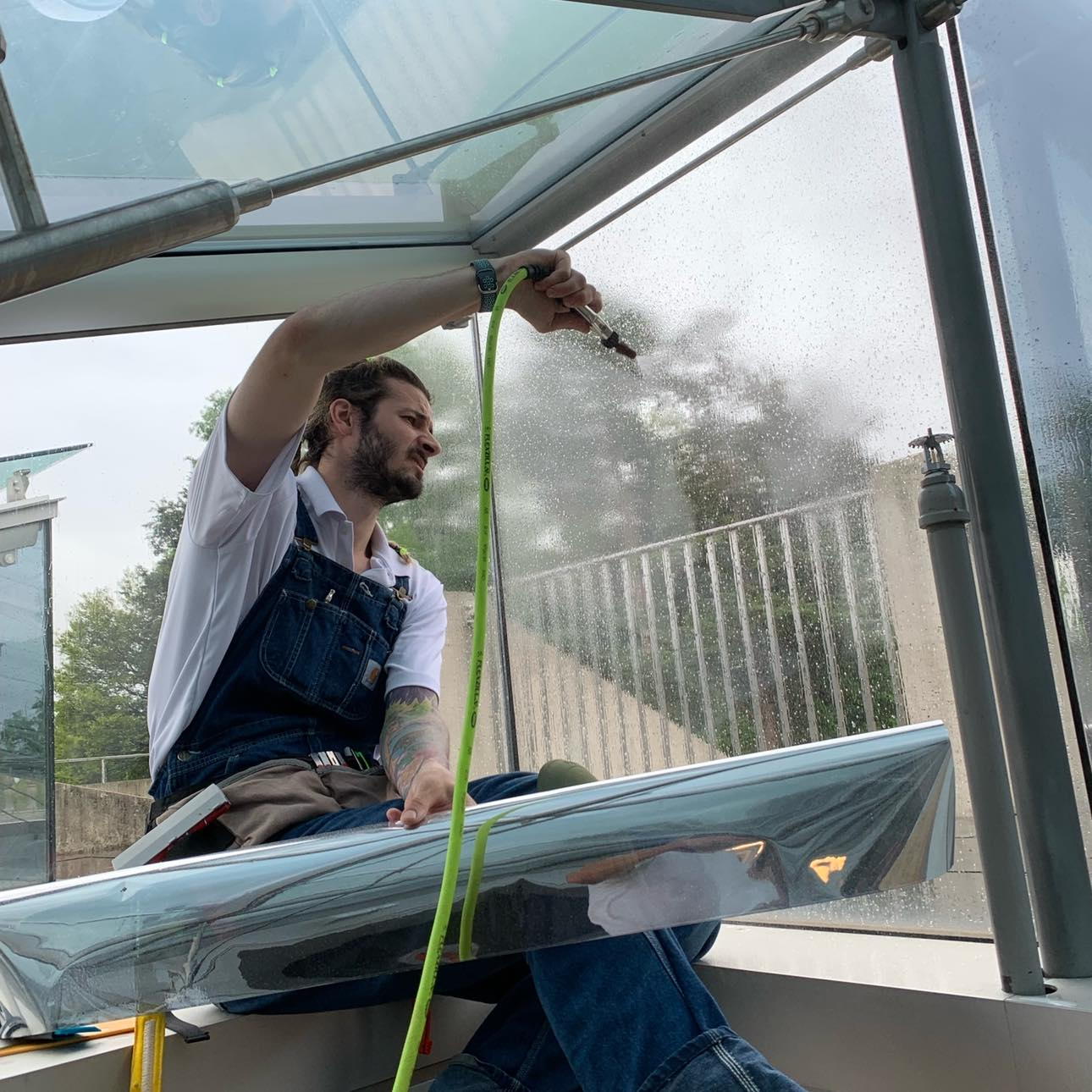 Carson installing window tinting